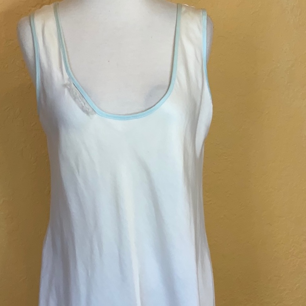 Fernando Sanchez short gown